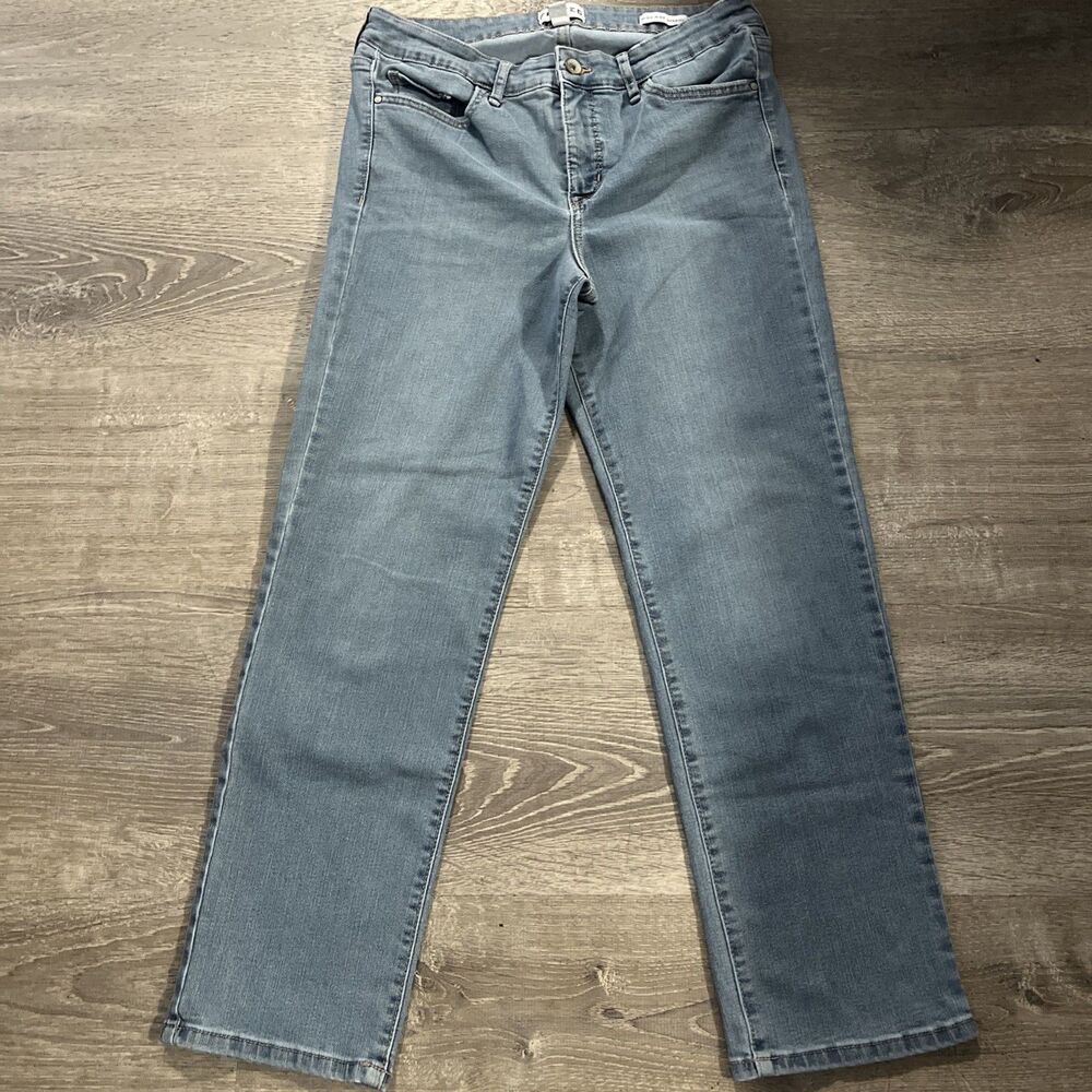 Frayed Women’s High Rise Straight Blue Jeans Size 8/29